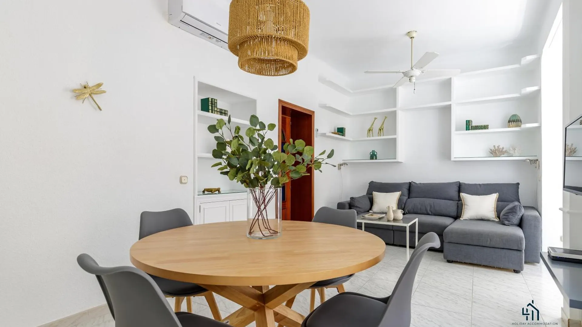 Living4Malaga Amazonia Center Apartment 0*,  Espagne