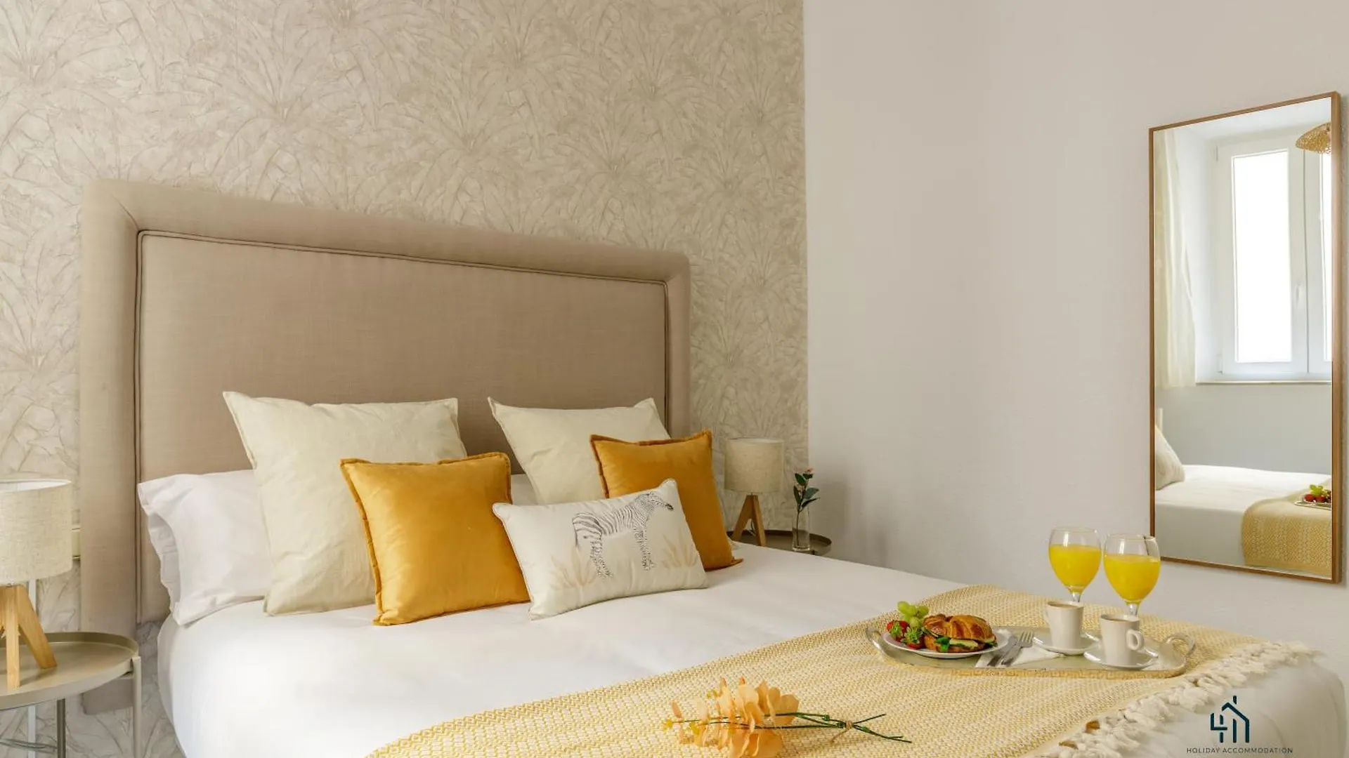 Living4Malaga Amazonia Center Apartment  Malaga